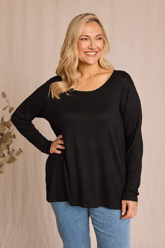 Long Sleeve Swing Tee in Black