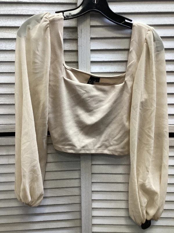 Top Long Sleeve By Windsor In Cream, Size: S