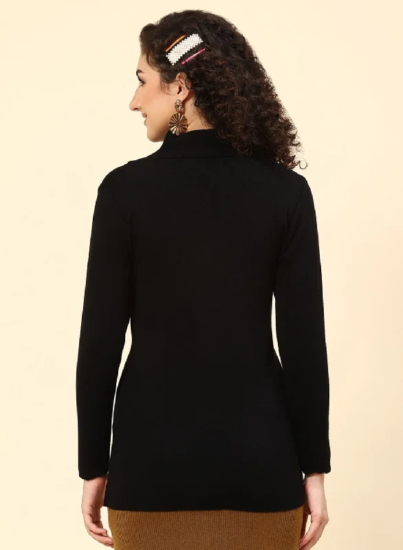 Women Black Solid Pure wool Cardigan