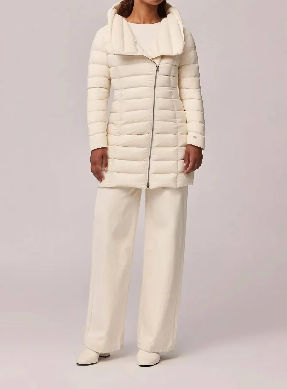 Karelle Td Jacket In White