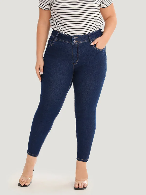 Plain Stitch Patched Pocket Jeans