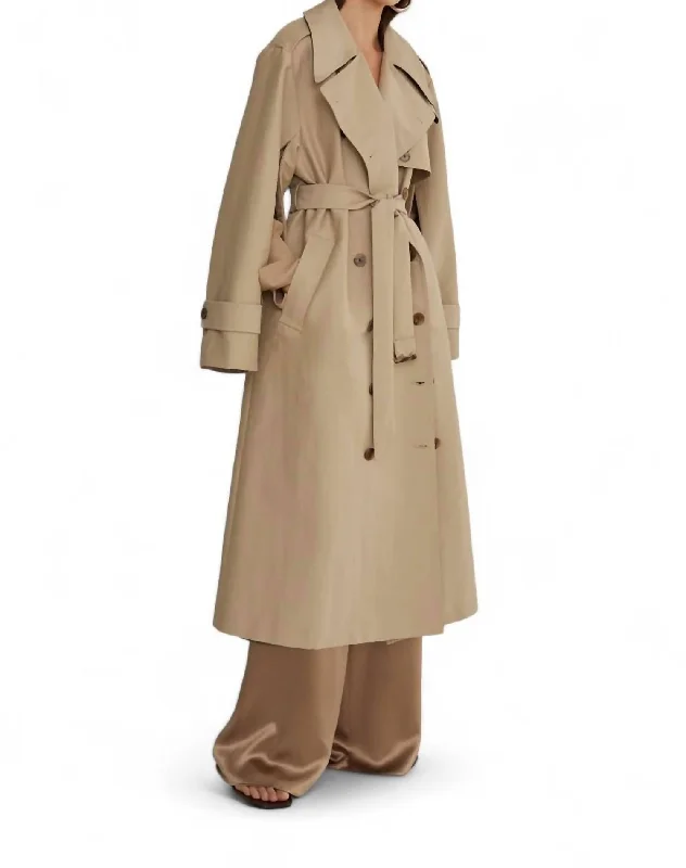 Medium / trench