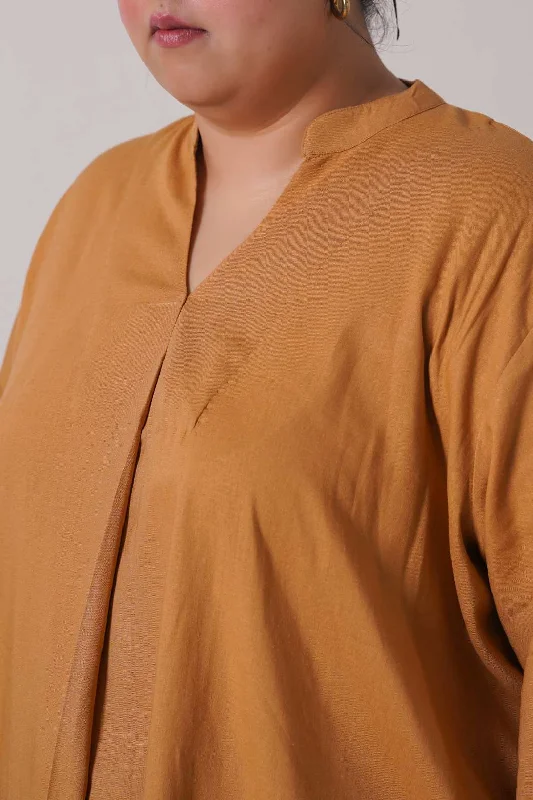 CURVE LINEN PLEATED BLOUSE