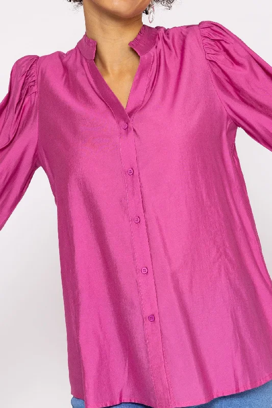 Long Sleeve Spring Blouse in Pink