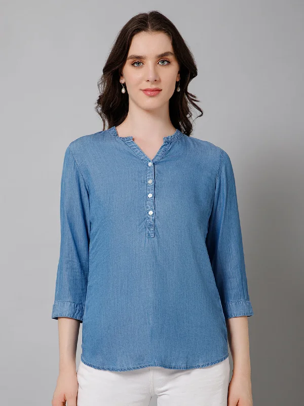 Cantabil Women Blue Solid Round Neck Regular Fit 3/4 Sleeves Casual Tunic